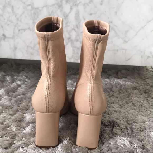 🆕 Stuart Weitzman Booties - Picture 5 of 9